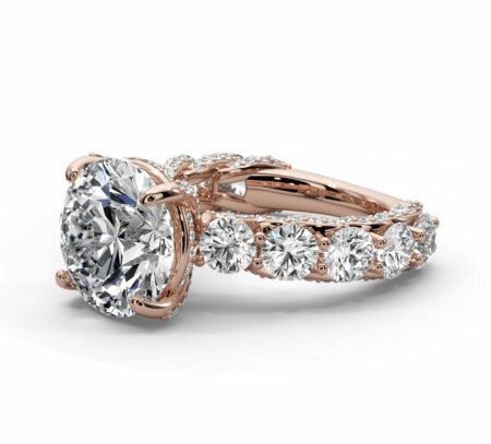Round diamond engagement ring
